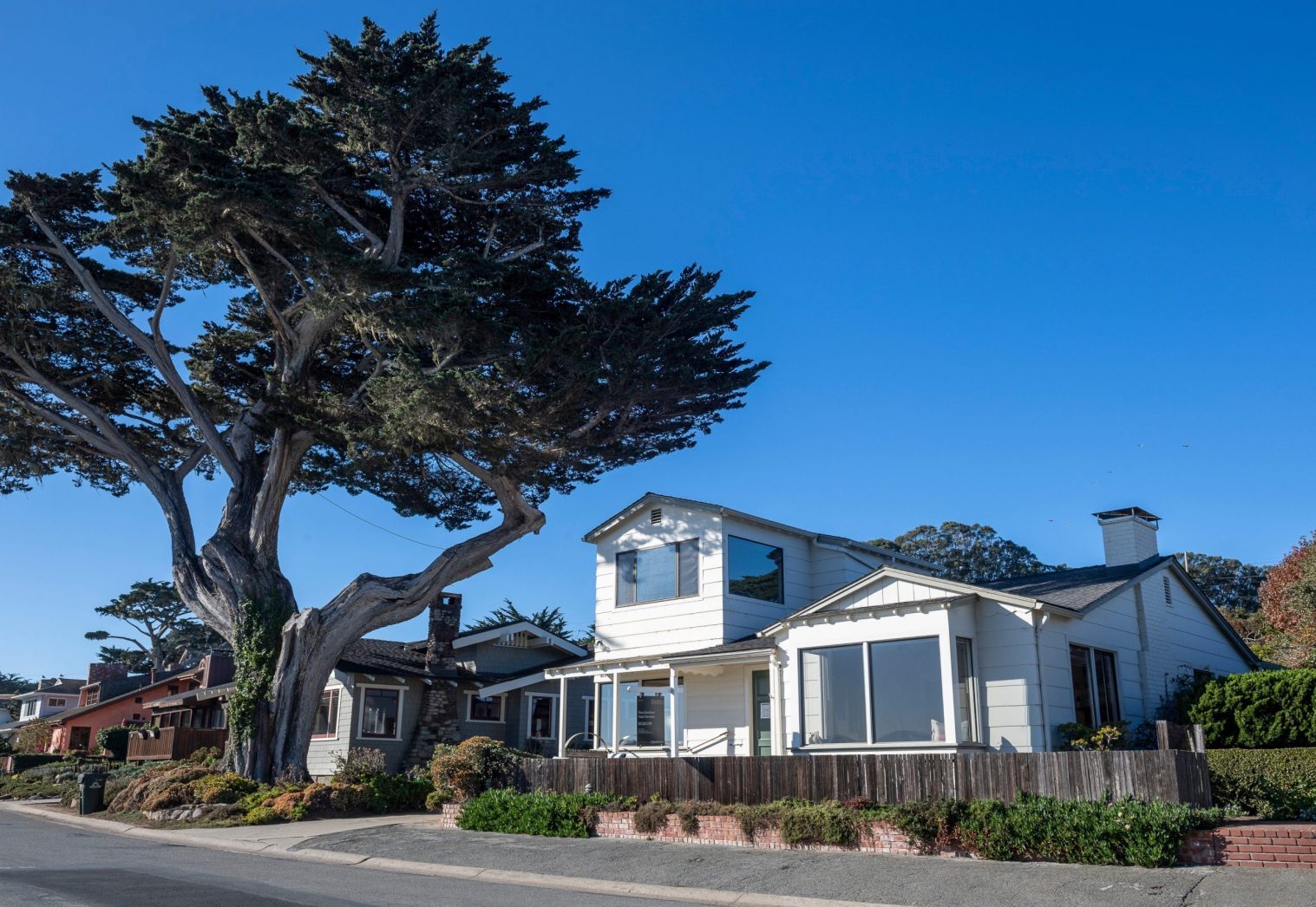 Bay Area home prices near record $1 million amid Covid crisis