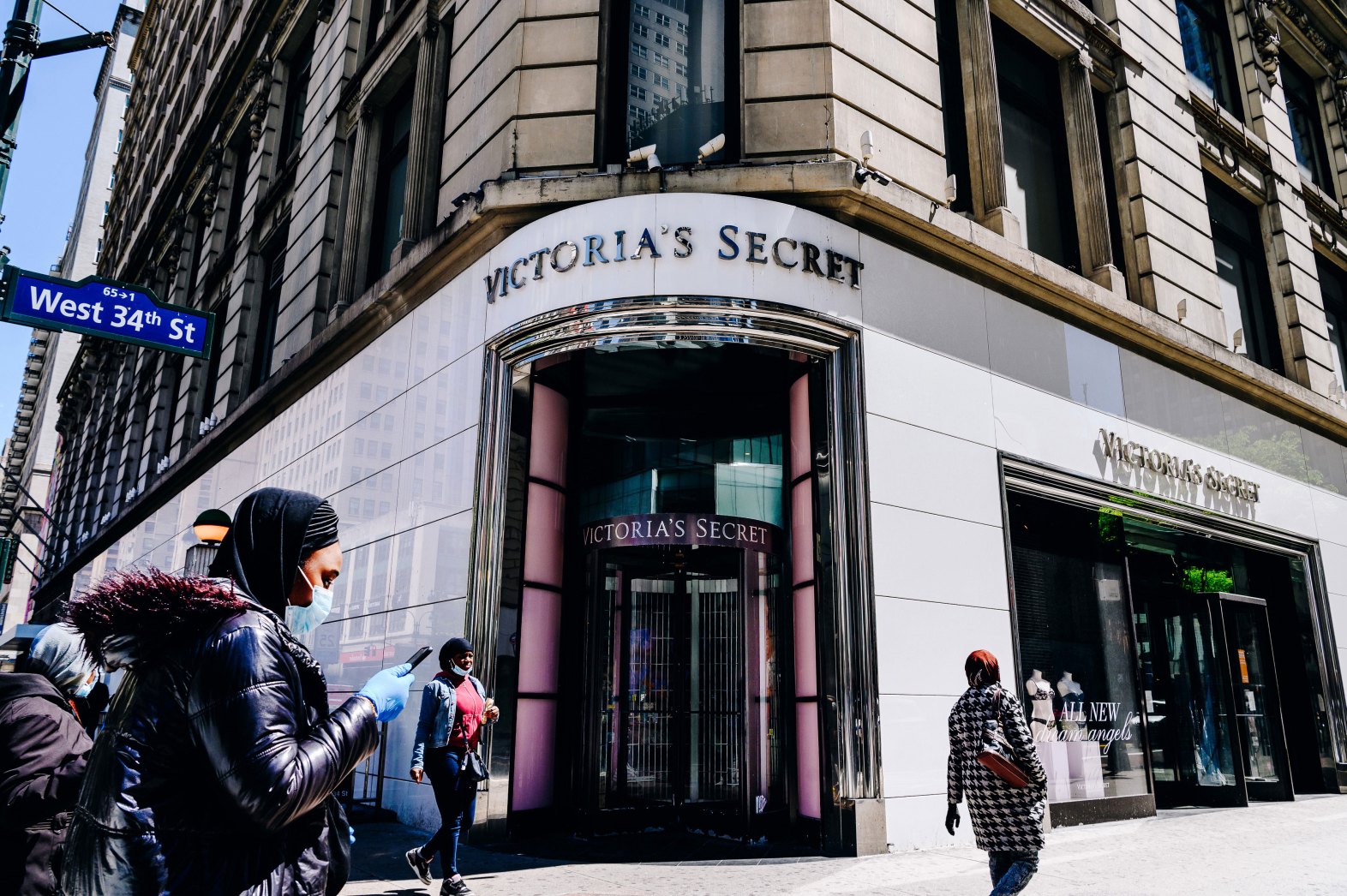 Victoria’s Secret is closing up to 50 more stores in US and Canada