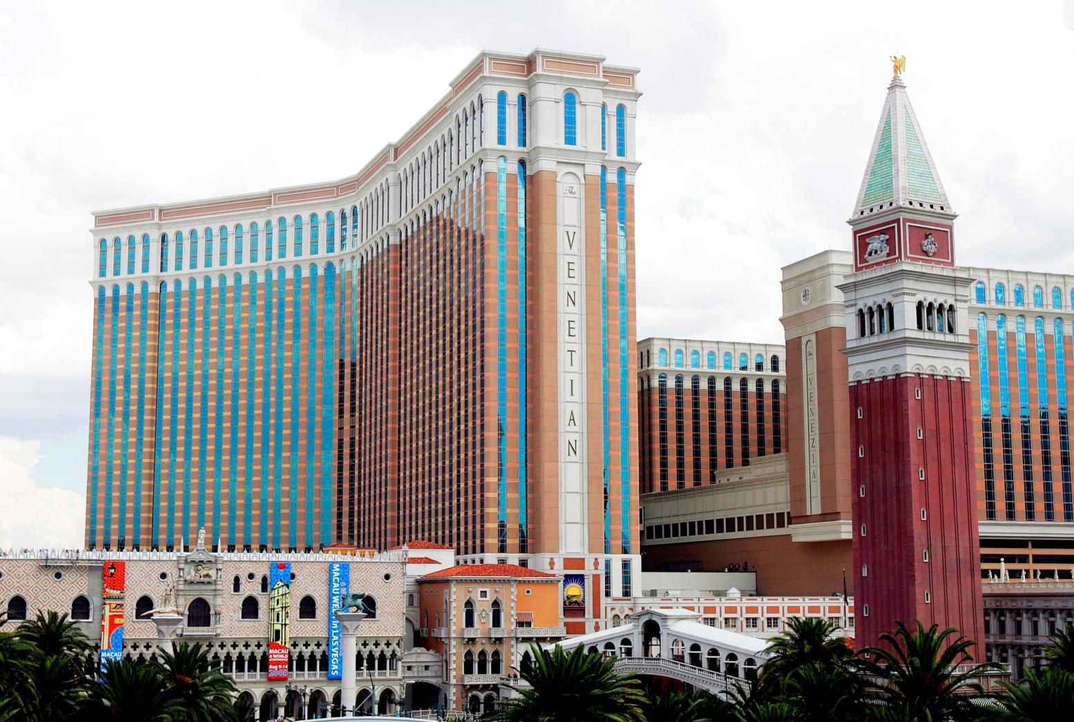 With $6.5 billion sale of Venetian resort, Las Vegas Sands exits the Strip