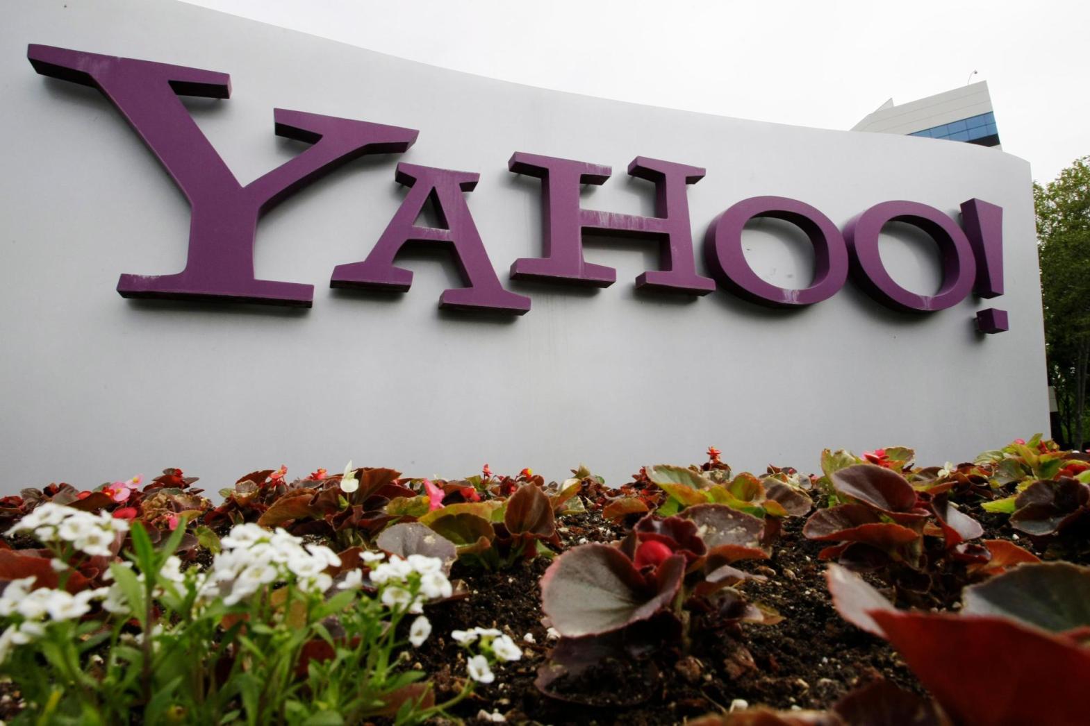 Verizon sells internet trailblazers Yahoo and AOL for $5 billion