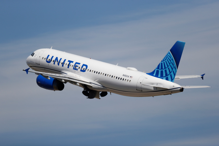 United Airlines will require COVID-19 vaccines for all its employees