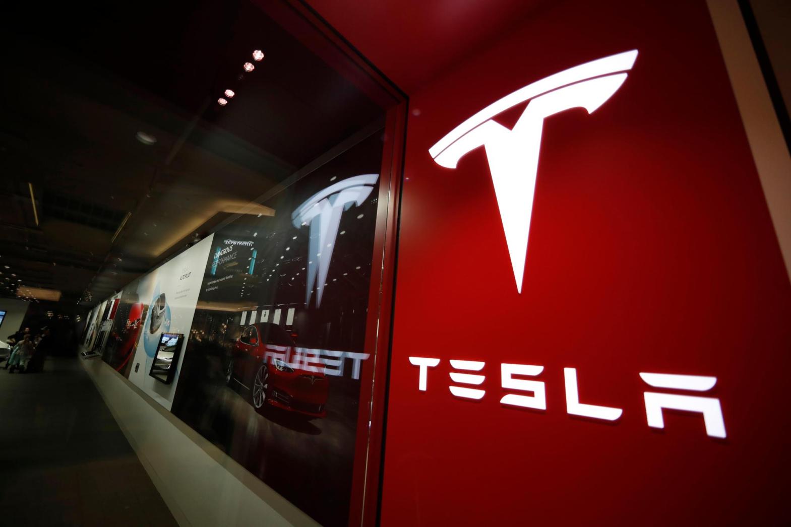 Tesla officially moves headquarters from Silicon Valley to Texas
