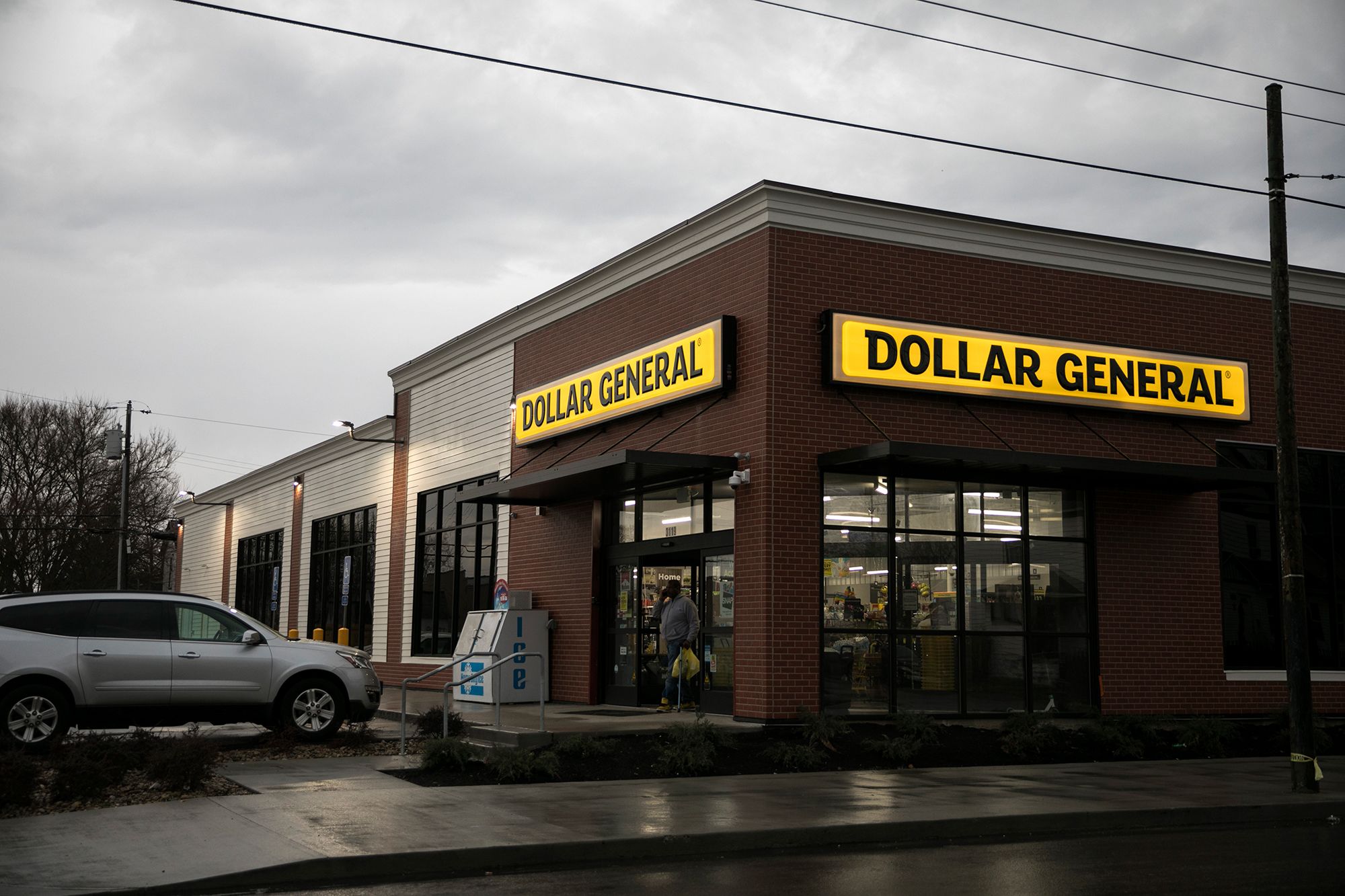 Workers protesting for safer conditions at Dollar General, were 49 people have been killed since 2014.