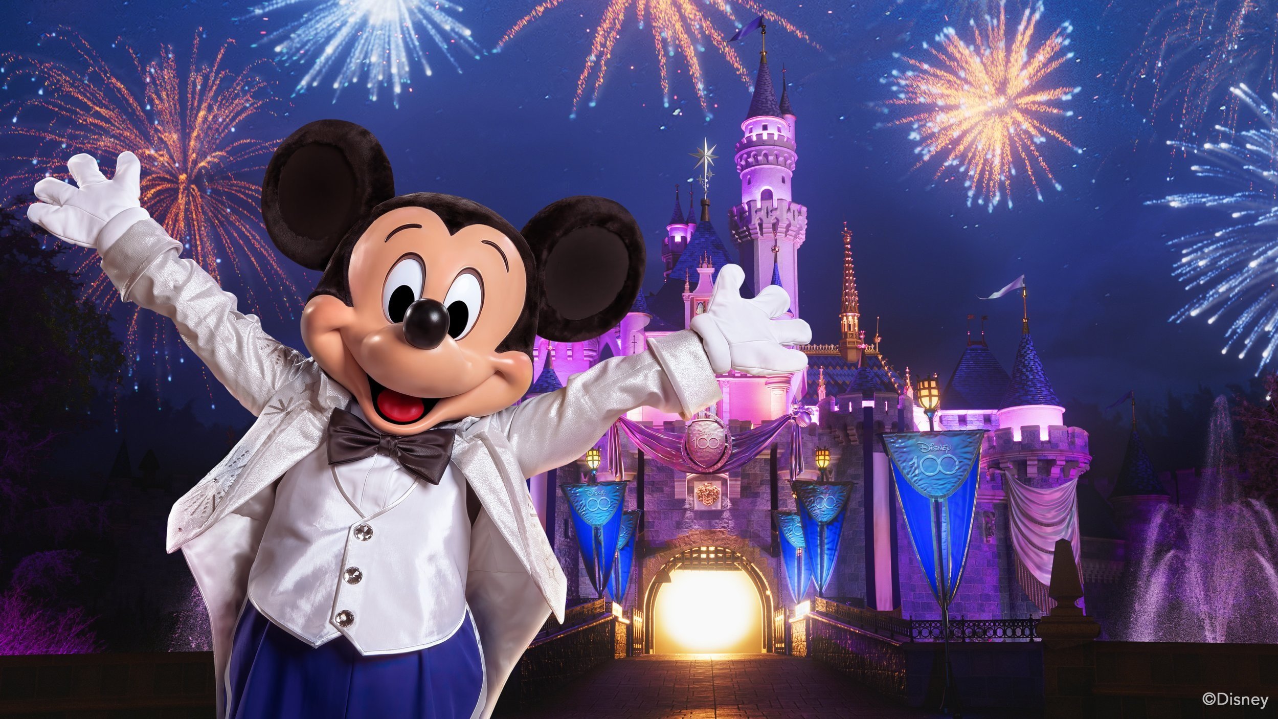 Disneyland ticket prices quadruple since 2000, annual passes up 700%