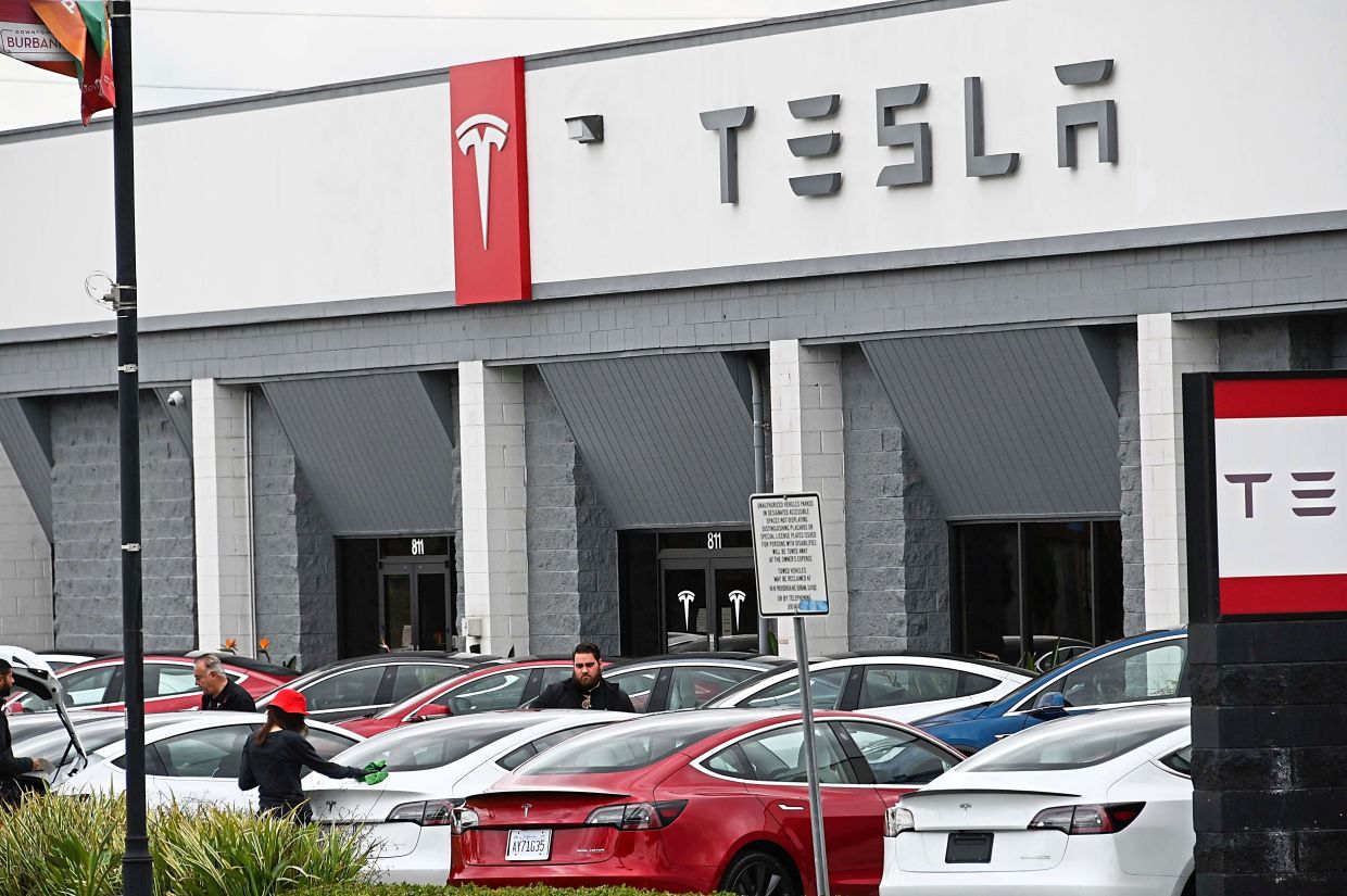 Lawsuit filed over Tesla’s layoffs alleging insufficient notice for California employees