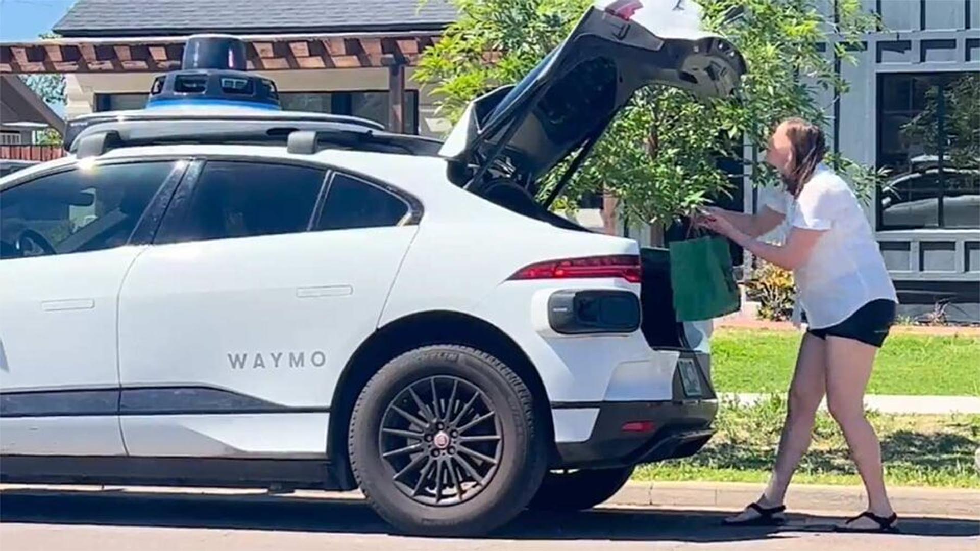 Uber Eats has started using Waymo’s autonomous vehicles to provide driverless delivery services