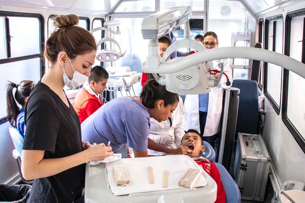Graphene in Dentistry: An Interview with Researchers from UASLP