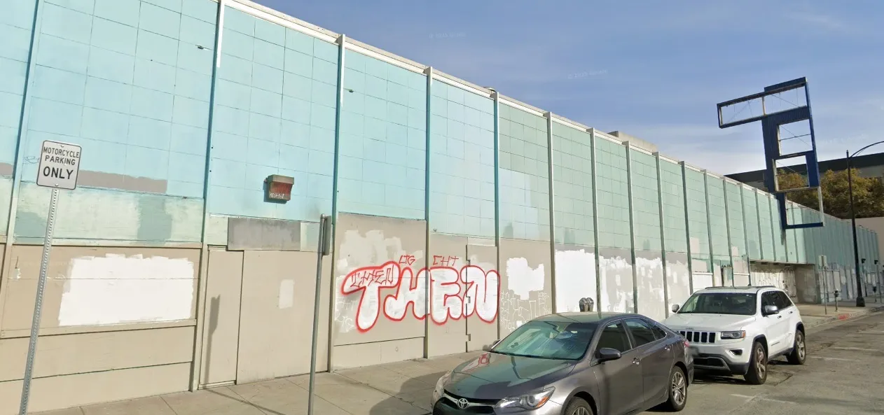 Lender Pushes to Foreclose and Build Housing on Abandoned San Jose Greyhound Site