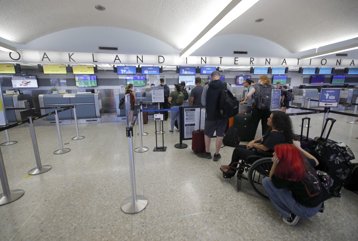 No major issues at Bay Area airports for Labor Day