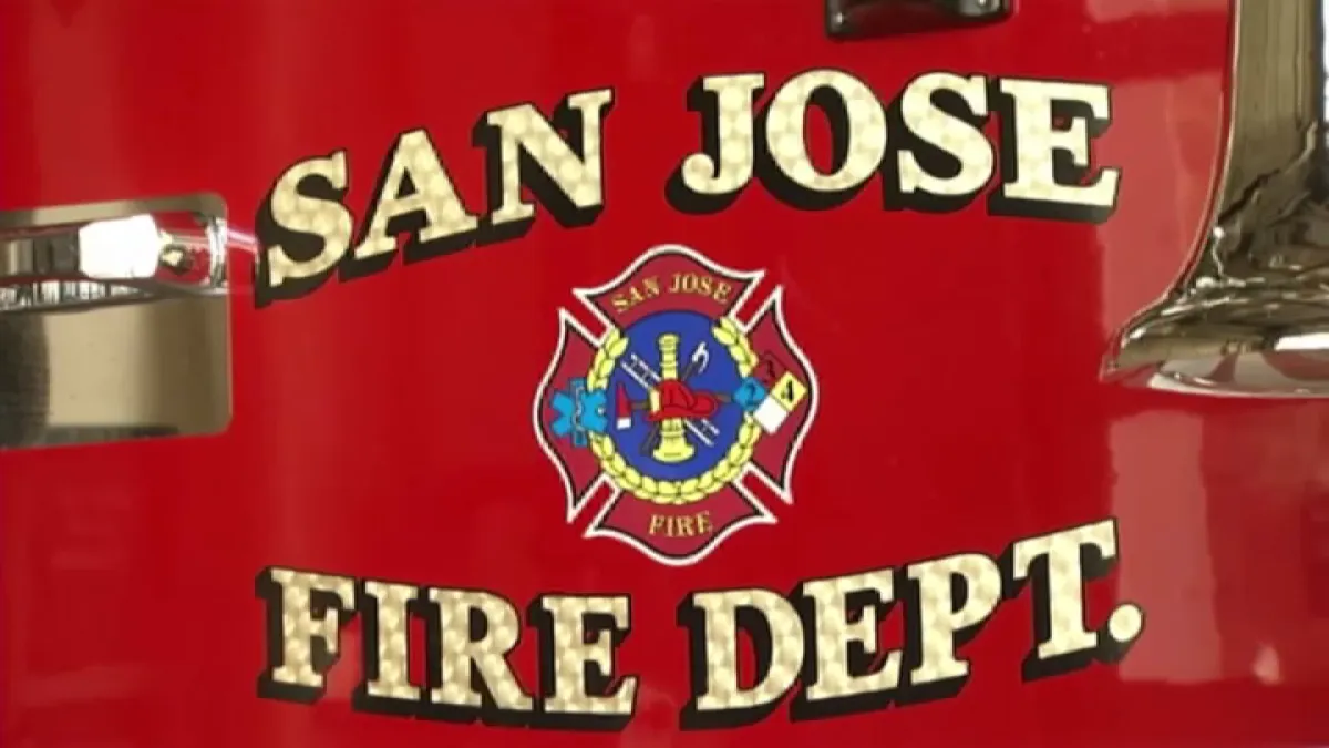 House fire displaces 8 people in San Jose