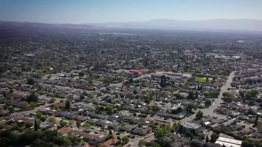 Bay Area home prices keep rising despite typical fall slowdown