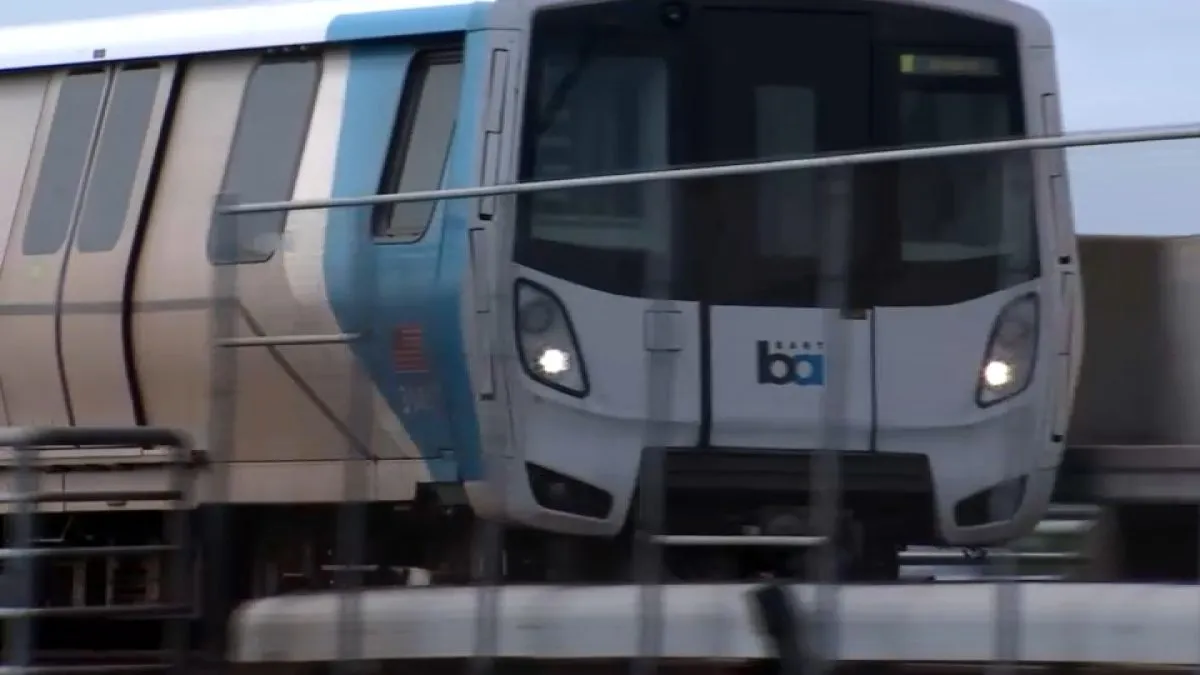 Disabled train prompts major BART delay